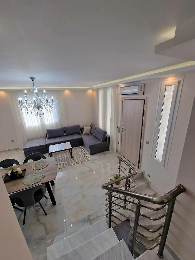Villa Hillside Pefkohori بيفكوهوري