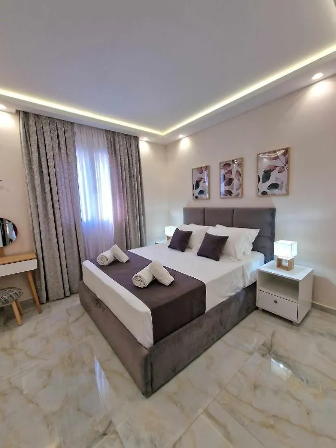 Villa Hillside Pefkohori  بيفكوهوري